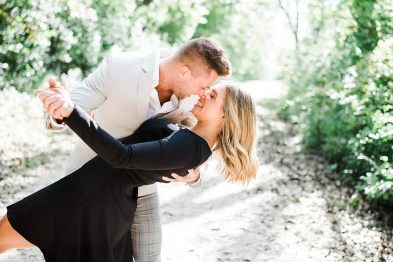When to Schedule Engagement Photos